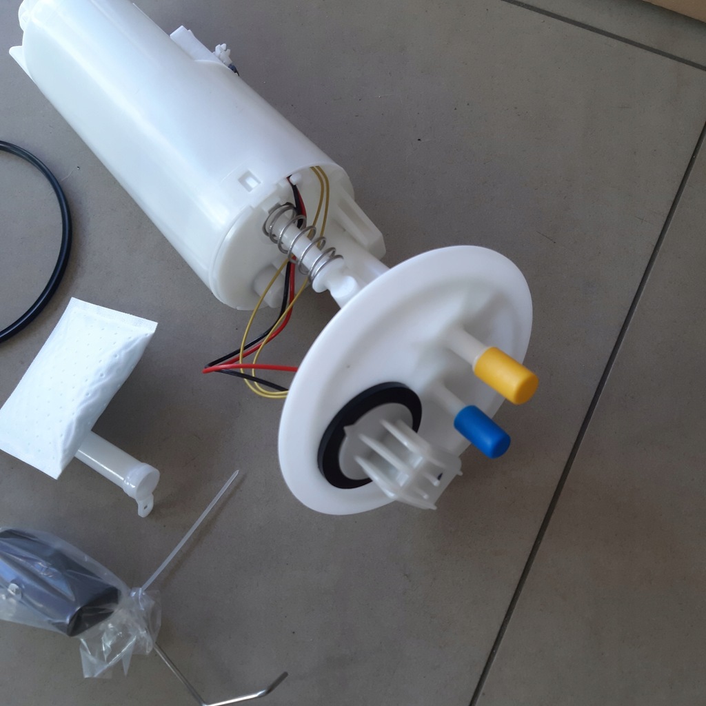 фото №14, Kpl насос пального dodge caravan 2.0 2.4 3.0 3.8i