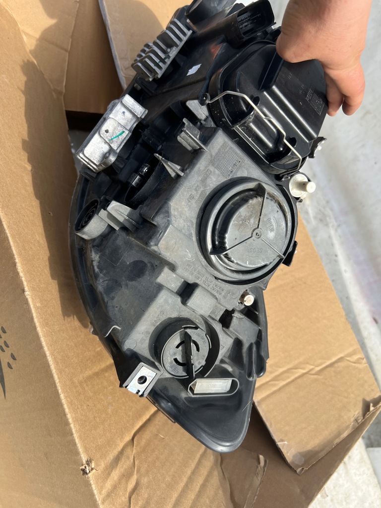 фото №11, Лампа правая bmw x1 e84 lift bi ксенон поворотный перед