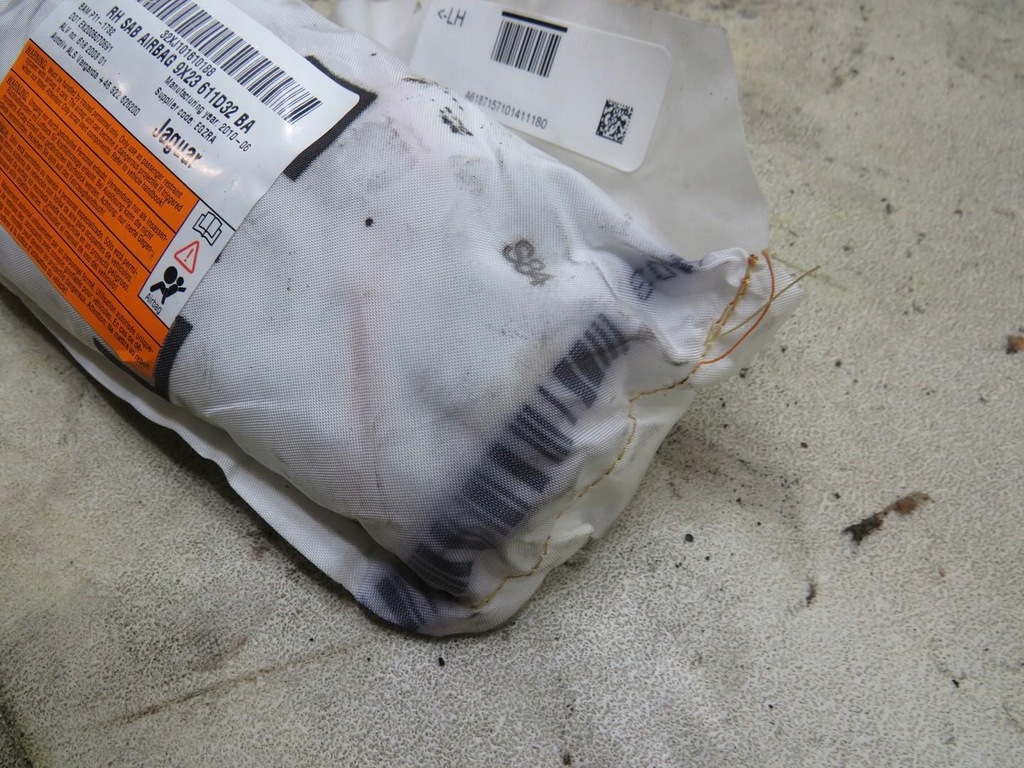 фото №6, Подушка сиденье правая jaguar xj x351 9x23-611d32-ba