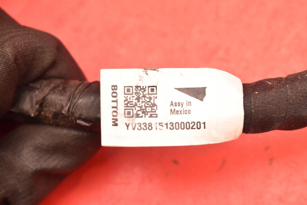 Жгут электропроводка электрическая дверь правый  перед 1004424-00-p tesla model s Недорого