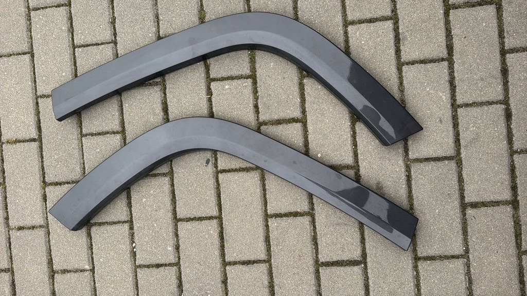 фото №1, Jeep grand cherokee wl 21- молдинг накладка крила задня заднього r колір pas