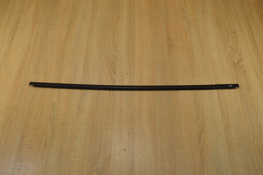 фото №1, Молдинг уплотнитель дверь левый задняя orlando czarna