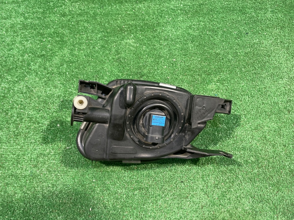 Mercedes e-klasa w211 противотуманная фара правый перед передний 154826-00 с Разборки