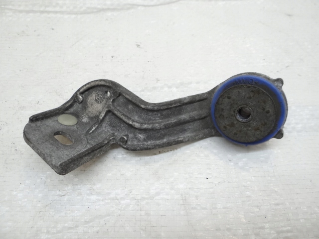 фото №1, Citroen peugeot кронштейн кронштейн інтеркулер 9803779180