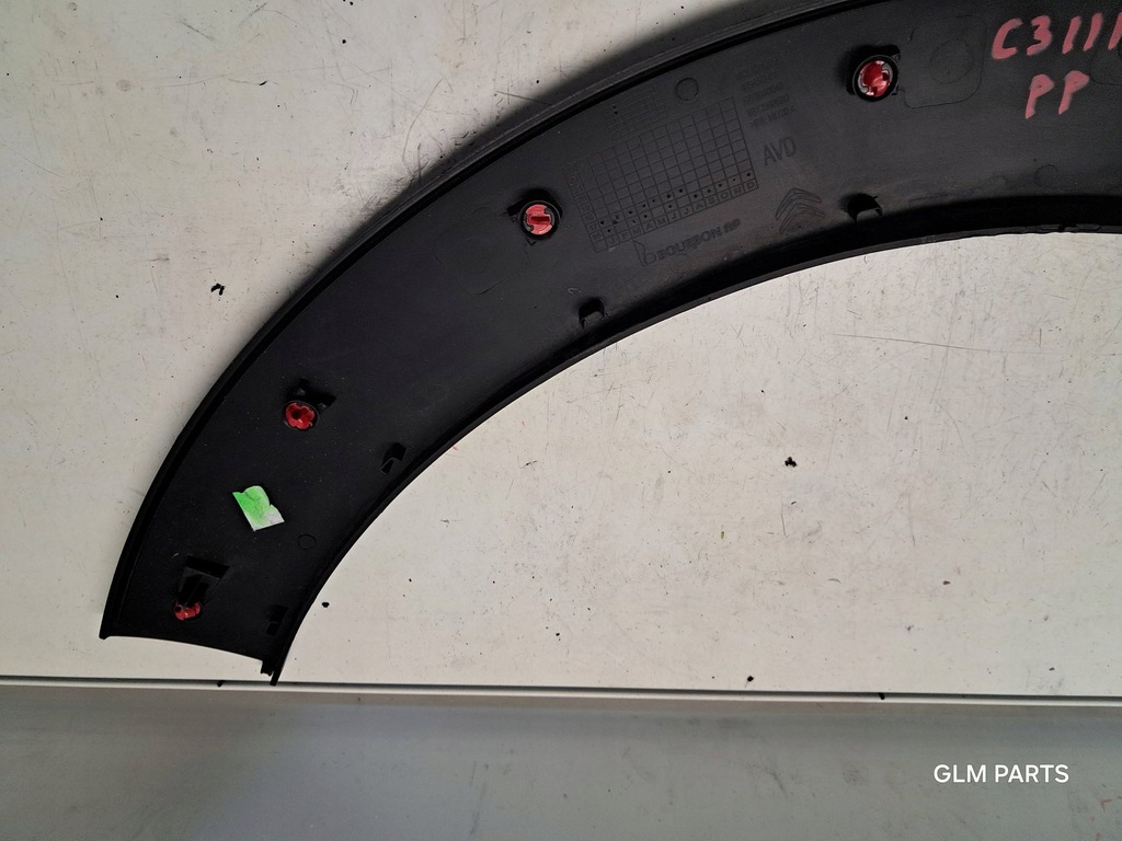 фото №8, Citroen c3 iii молдинг na правий крила передній 9812088580