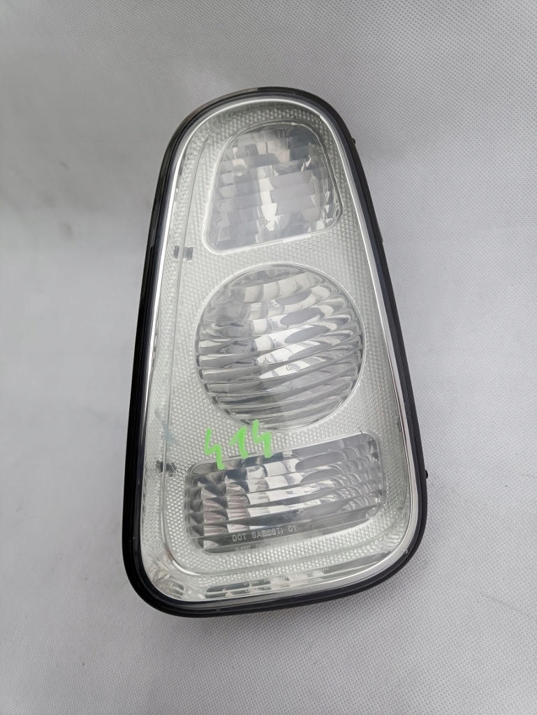 фото №2, Лампа правая задняя задняя mini cooper one r50 04r