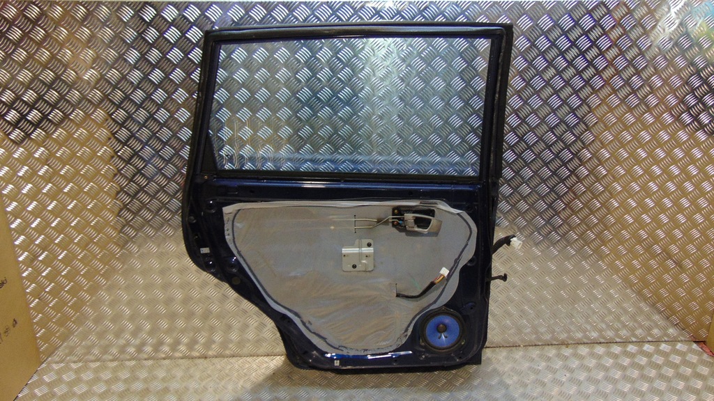 фото №8, Дверь правый левый задняя kpl lak 6k kia carens ii 02-06