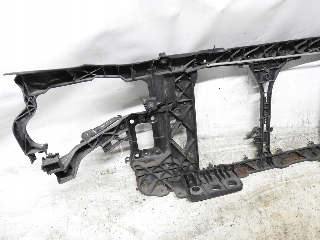 фото №12, Hyundai i30 i hb 07-12 pas передний усилитель 64101-2r000