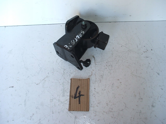 фото №8, Hyundai santa fe ii кронштейн подушка коробки двигателя