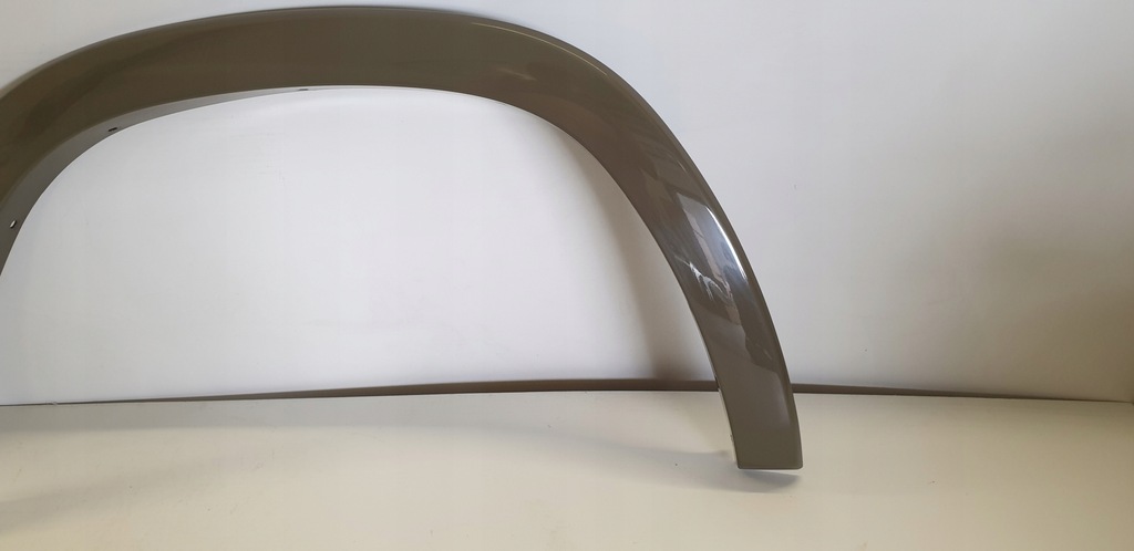 фото №6, Dodge ram v накладка молдинг na крила задня права