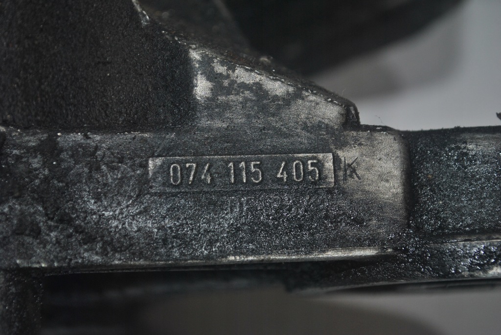 фото №7, Корпус фильтра масла vw t4 2.5tdi vw l.t 2.5tdi 074115405k 038115466