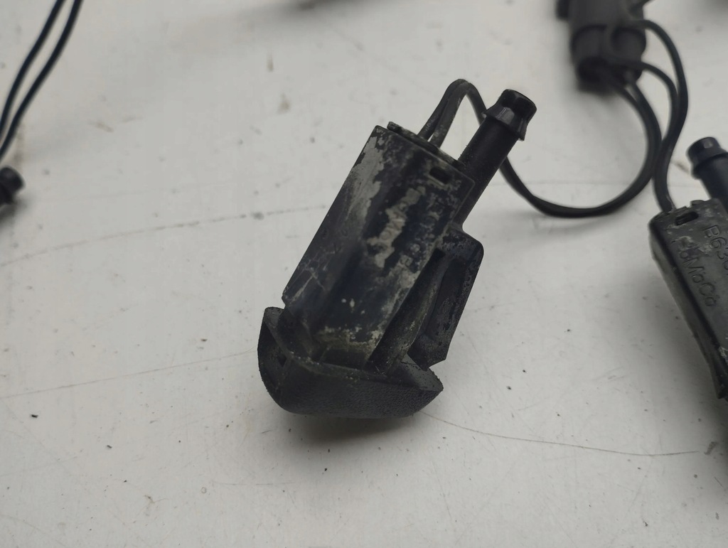 фото №8, Ford galaxy 2017 комплект насадка распылителя стекло передней / лобовое