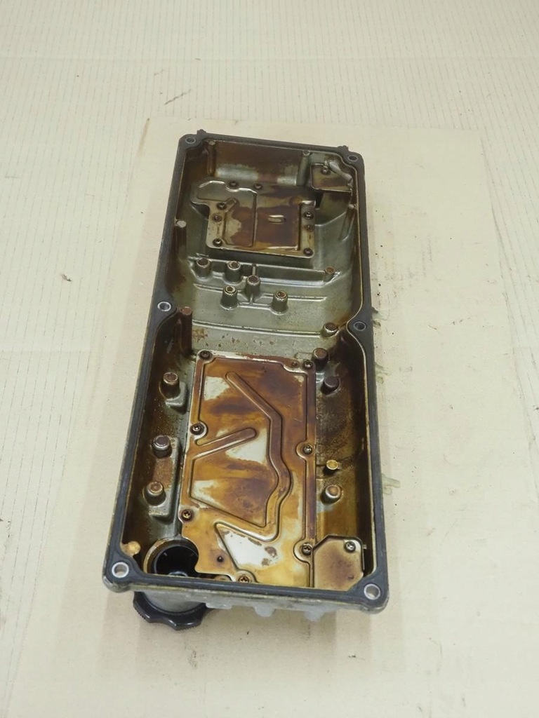 фото №11, Корпус кришка клапанів mazda demio 1 1.5 16v