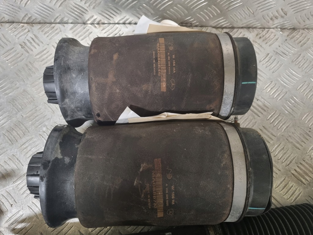 фото №9, Mercedes gls w166 амортизаторы подушки безопасности комплект