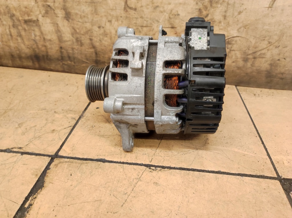 фото №4, Генератор explorer vi 6 3.0 hybrid