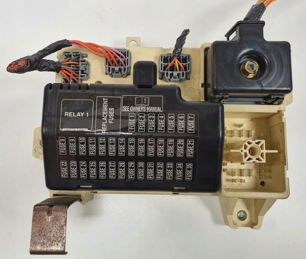 фото №1, Коробка запобіжників jaguar s-type xr8t14a067ba