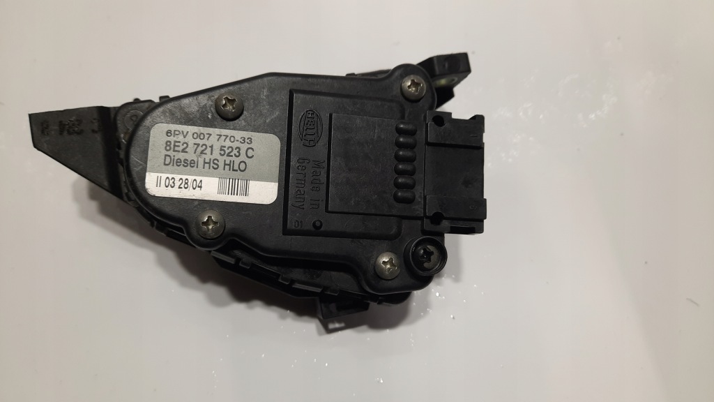 фото №1, Audi a4 b6 1.9 tdi потенциометр газа 8e2721523c