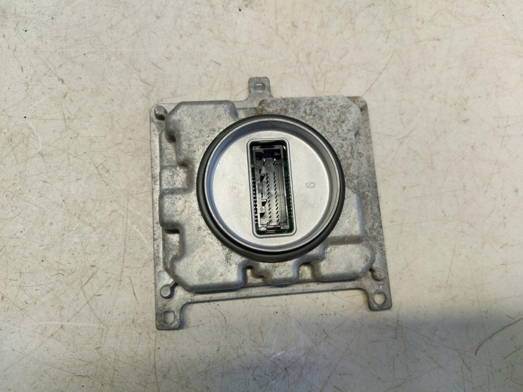 фото №1, Mazda cx30 перетворювач модуль лампи dfr5-67890