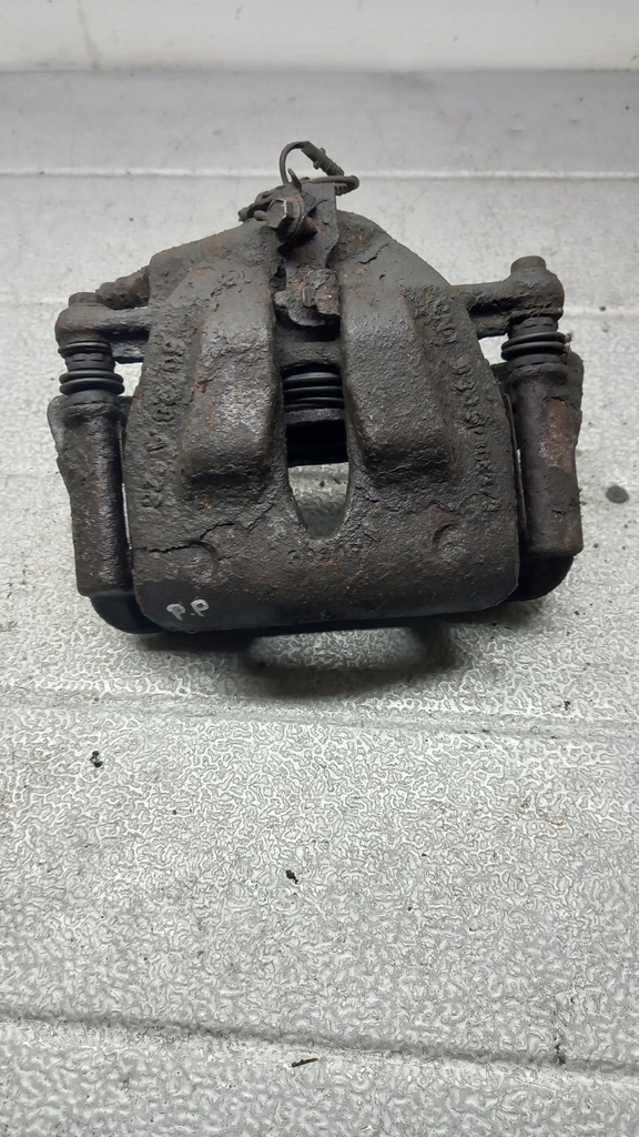 фото №1, Суппорт правый перед peugeot 807 04r 2.2hdi