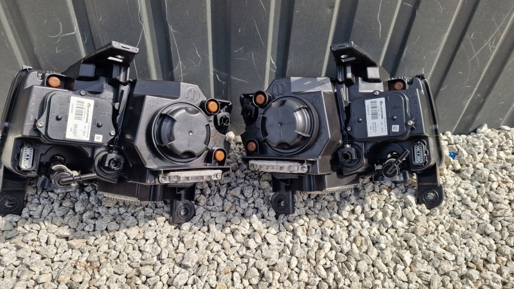 Jeep grand cherokee wk2 2016 2017 2018 2019 20 фара ксенон led европейские Доставка