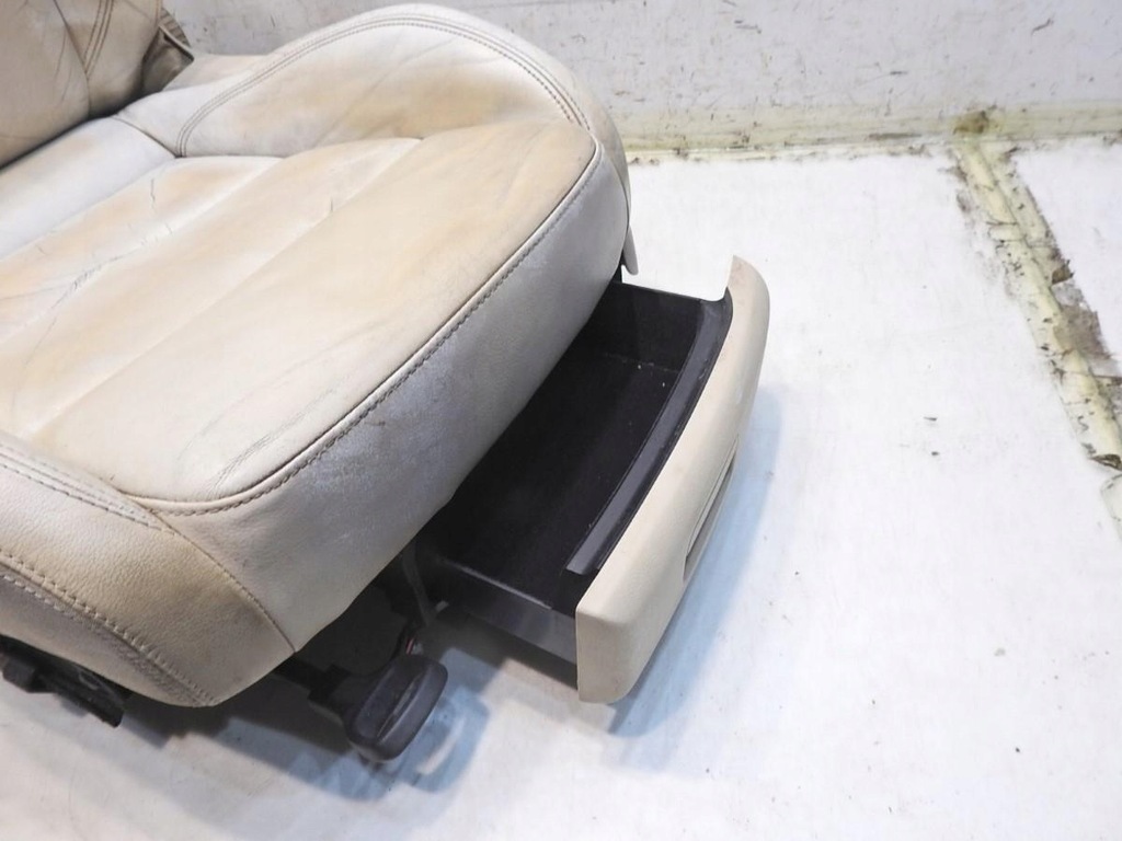 фото №14, Сидіння лівий перед підігріваємий vw eos