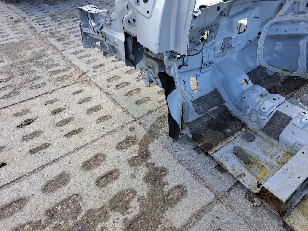 фото №4, Ford kuga mk2 lift 2017 r чверть ліва перед лонжерон