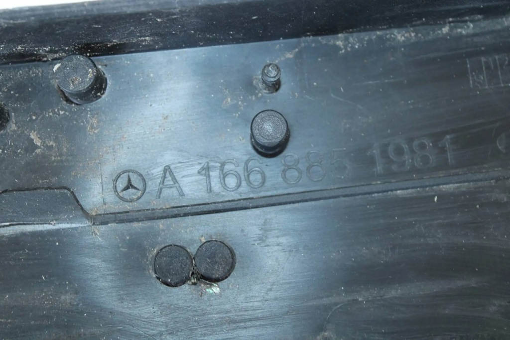 фото №3, Рамка номерного знака реєстраційний mercedes gle w166