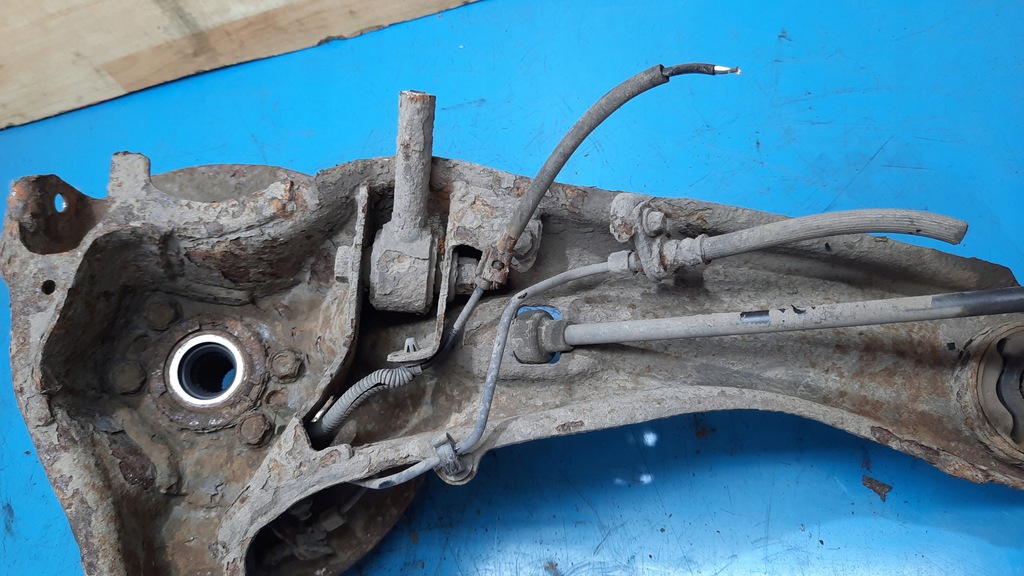 фото №6, Ступица рычаг задняя правая jeep patriot 2.0 crd