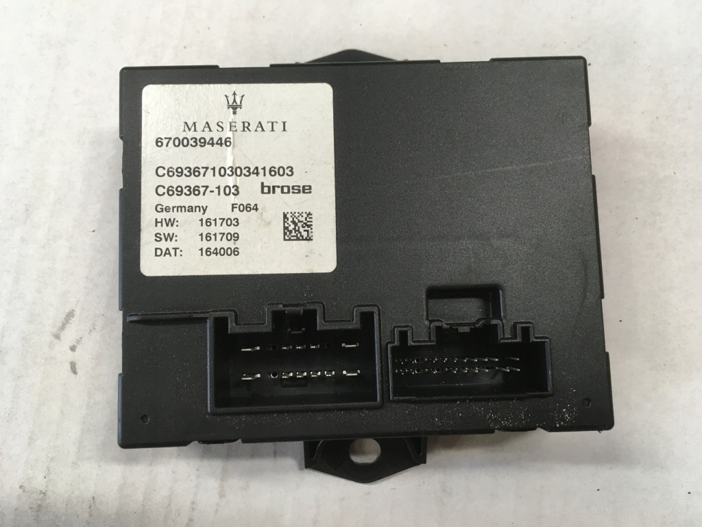 фото №1, Модуль блок керування кришки maserati levante 670039446
