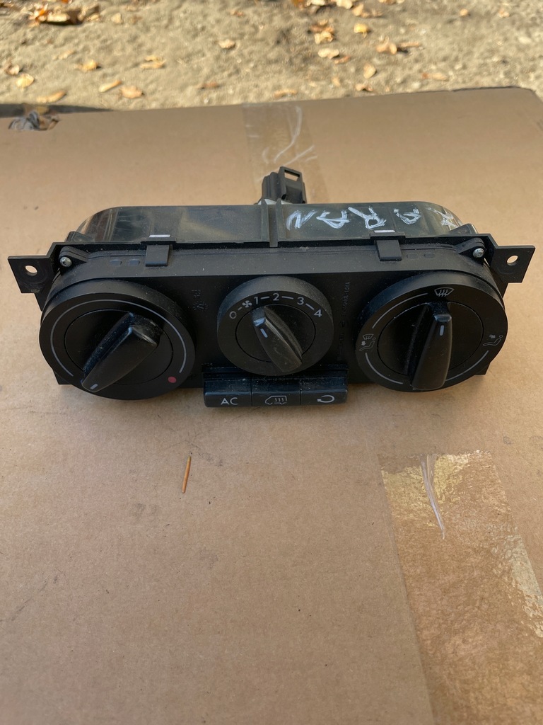 фото №1, Панель обдув seat alhambra 7m3907049a