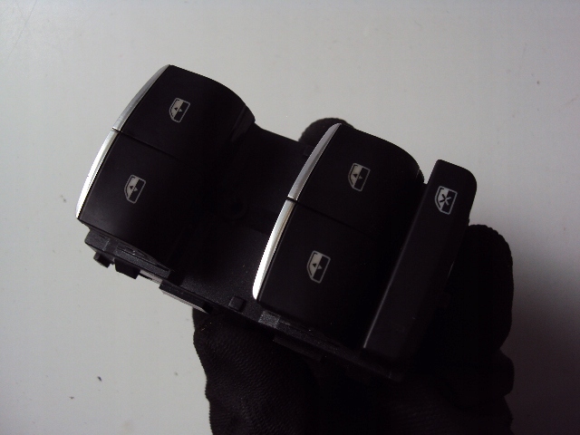 фото №4, Панель окон левый перед alfa romeo stelvio