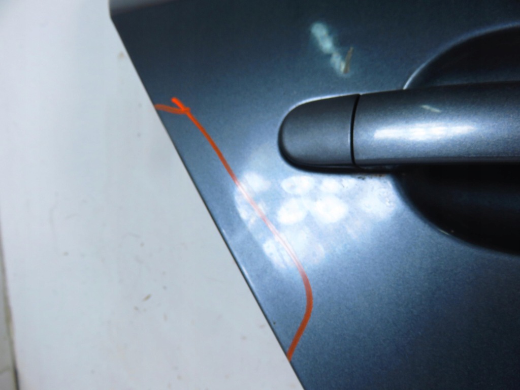 Дверь правая  задний vw jetta vi ld7x с Разборки