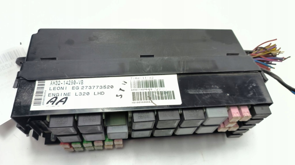 Купить Коробка предохранителей ah32-14290-vb land rover range rover