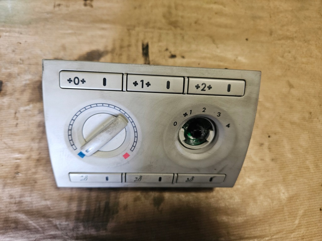 фото №1, Панель повітровід задня vw t5 7h5919158a