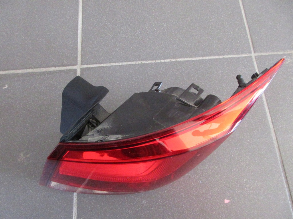 фото №5, Лампа задняя задняя правая seat leon iii kombi 045323 900478812