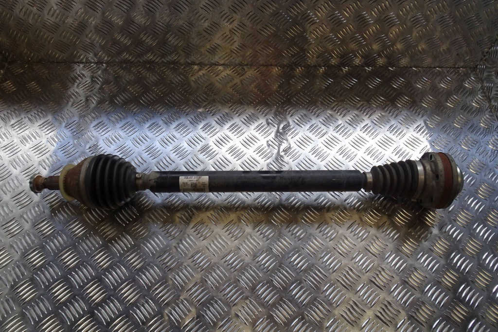 Купить Audi a1 82a 2.0 tfsi - приводной вал правая 2q0407272bp