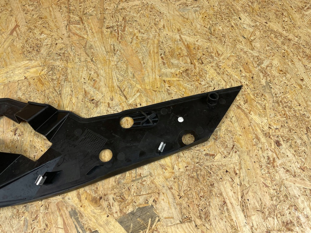 фото №9, Защита накладка лампы перед правая audi a7 4k 4k8805286 2018-