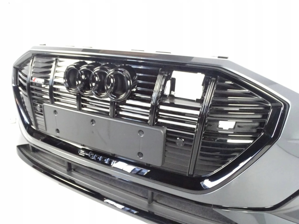 фото №6, Бампер перед передній audi e-tron 4ke s-line