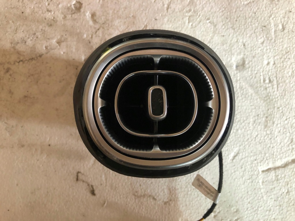 фото №6, Mercedes w206 решётка обдув ambiente 2068302005