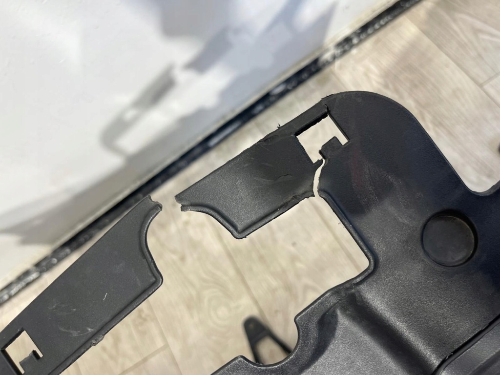 Бампер передний vw caddy iii 2k0 03- Оригинал