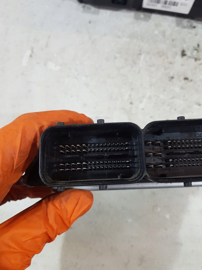 фото №8, Набір стартовий бортовий комп'ютер 03l907309ae vw tiguan 5n 2.0 tdi 12r eu cff