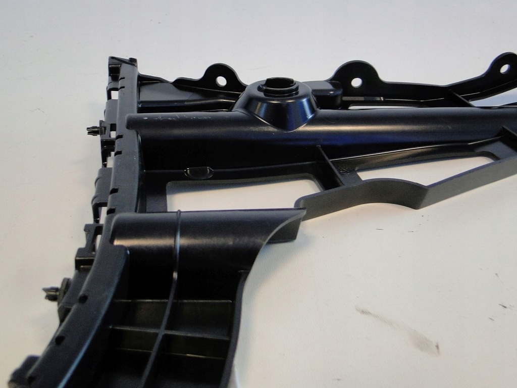 фото №9, Mercedes c w206 206 рама напрямна задній лівий задня