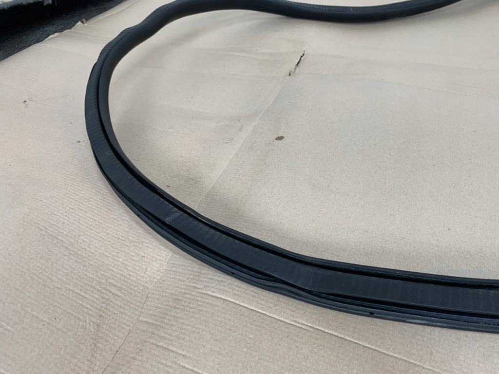 фото №9, Ford mustang mach-e rwd 21r прокладка дверь кузовная правый перед ory