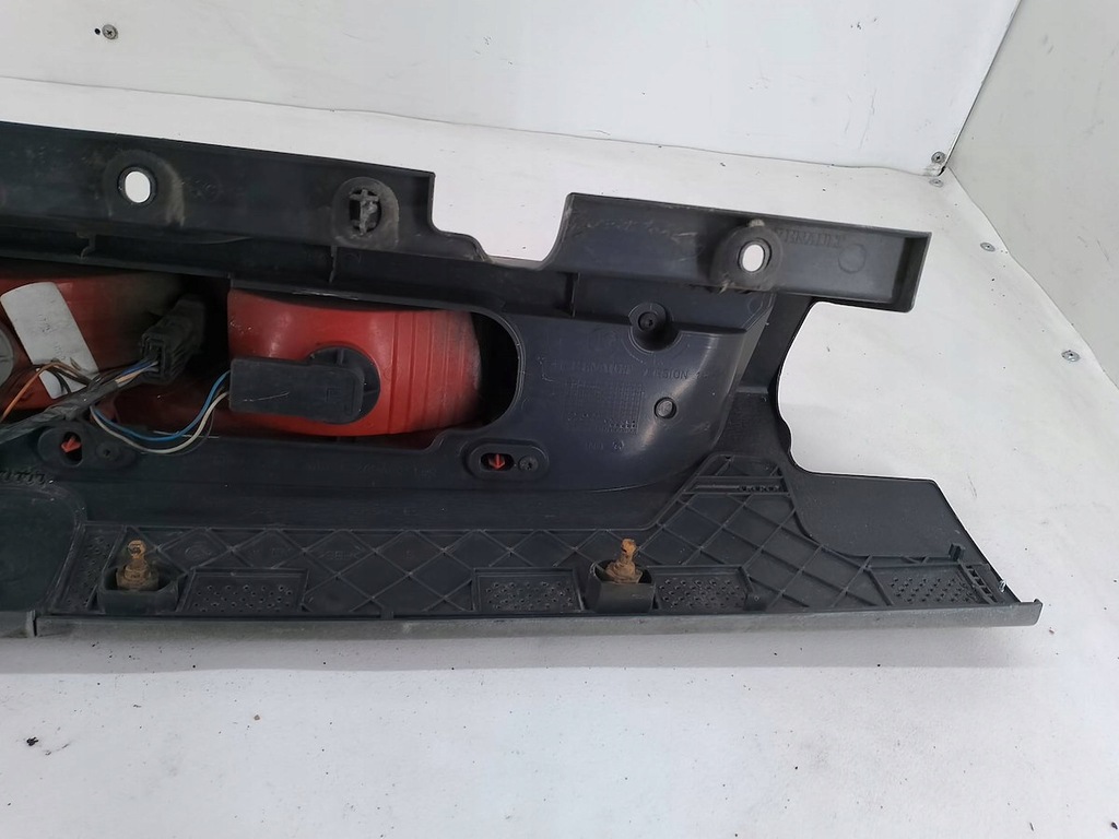 фото №12, Лампа задня ліва opel vivaro i 93857722 265a60118r