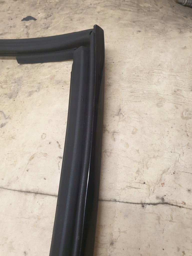 фото №8, Bmw 3 e93 прокладка крыша передняя 7217242