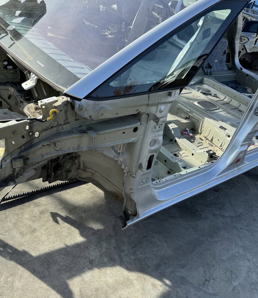 фото №1, Чверть передня ліва citroen c4 picasso ii ezrc