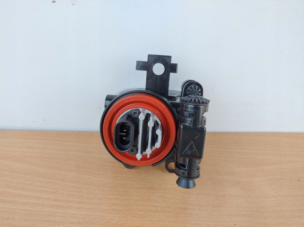 фото №2, Левый противотуманная фара led drl renault scenic trafic megane clio zoe k72/111