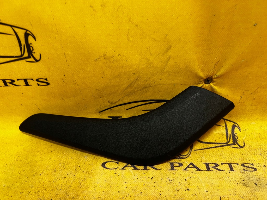 фото №1, Ручка ручка кронштейн внутрішній обшивка двері правий права skoda scala