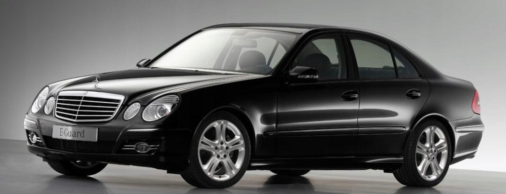 фото №2, Рамка протитуманної фари mercedes e w211 06-09 хром права