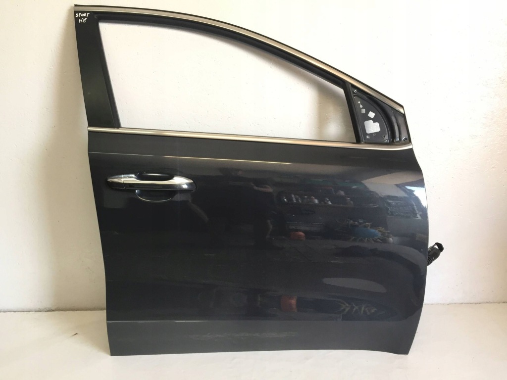 Купить Kia sportage iv 16-21 дверь перед правый, цвет h8
